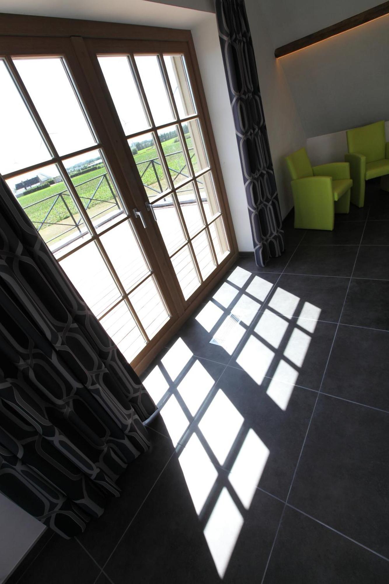 B&B Back2Front Boezinge Ruang foto